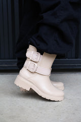 Bota Daytona